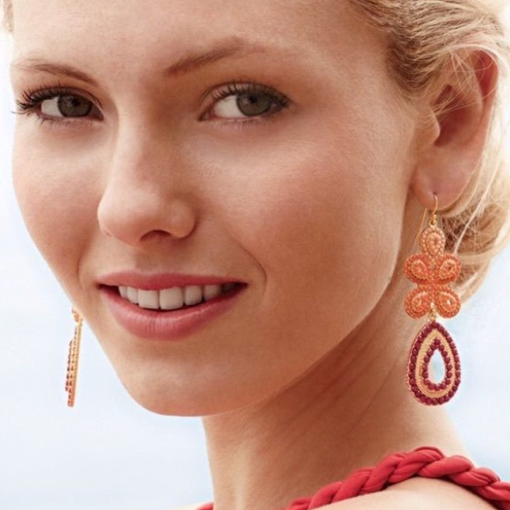:: Stella & Dot Coral Capri Chandelier Earrings Retired Treasures!!! - Picture 13 of 13